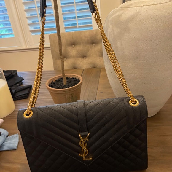 YSL ENVELOPE LARGE BAG IN MIX MATELASSÉ GRAIN DE POUDRE EMBOSSED LEATHER - Picture 9 of 15